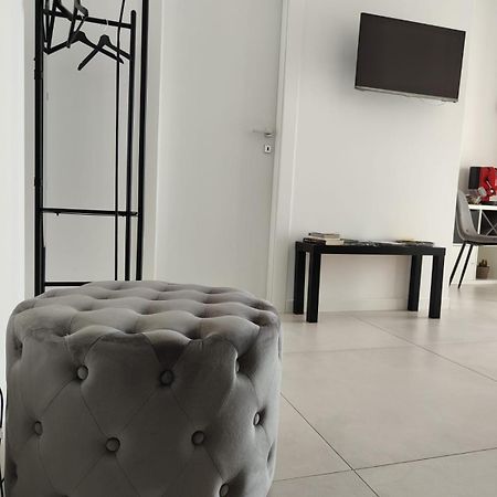 Oasi Al Centro Con Parcheggio Bed & Breakfast Salerno Dış mekan fotoğraf