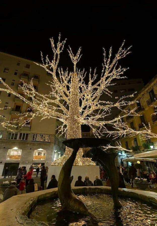 Oasi Al Centro Con Parcheggio Bed & Breakfast Salerno Dış mekan fotoğraf